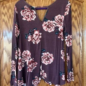 Daytrip brand floral top size medium